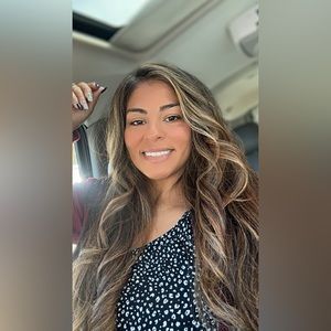 Meet your Posher, Priscilla